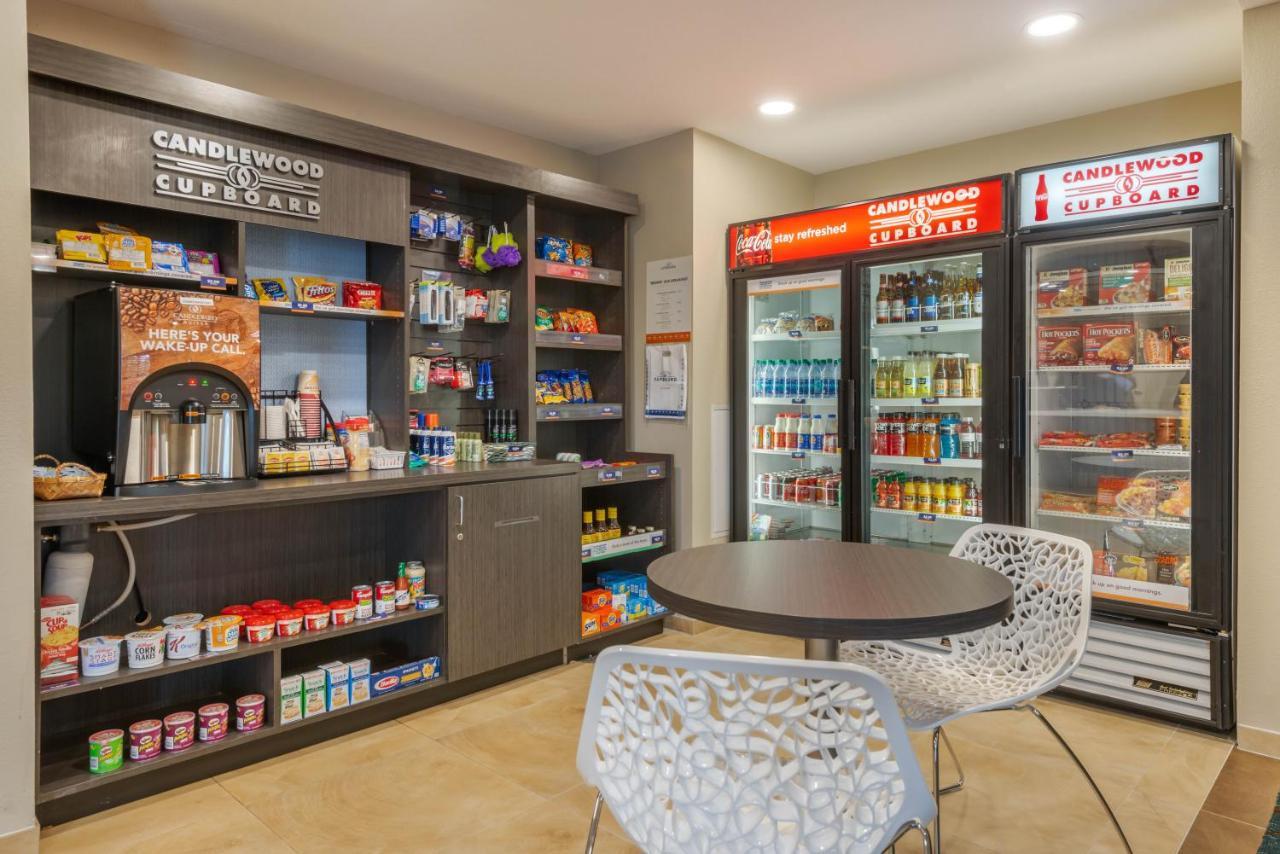 Candlewood Suites Fort Myers Interstate 75 By Ihg Exterior photo